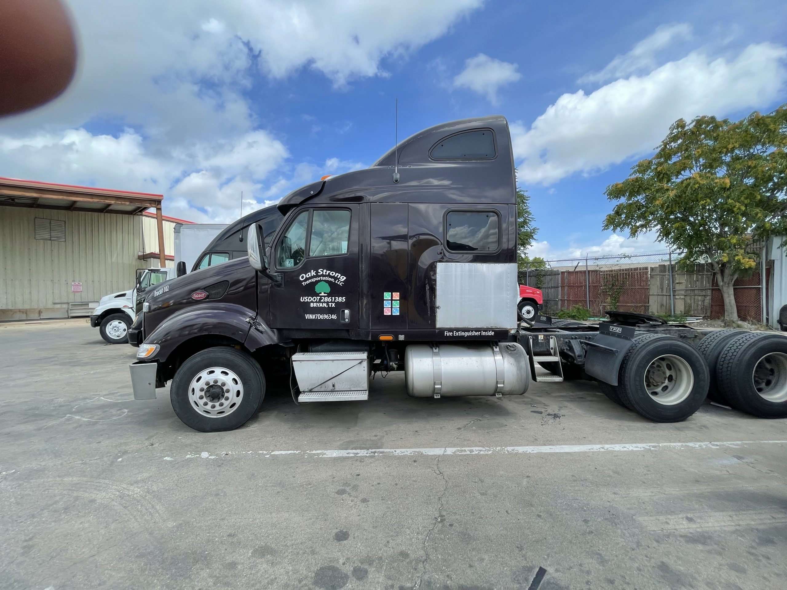 Understanding Payload Capacities for 26ft Box Trucks: Comparing Different Makes