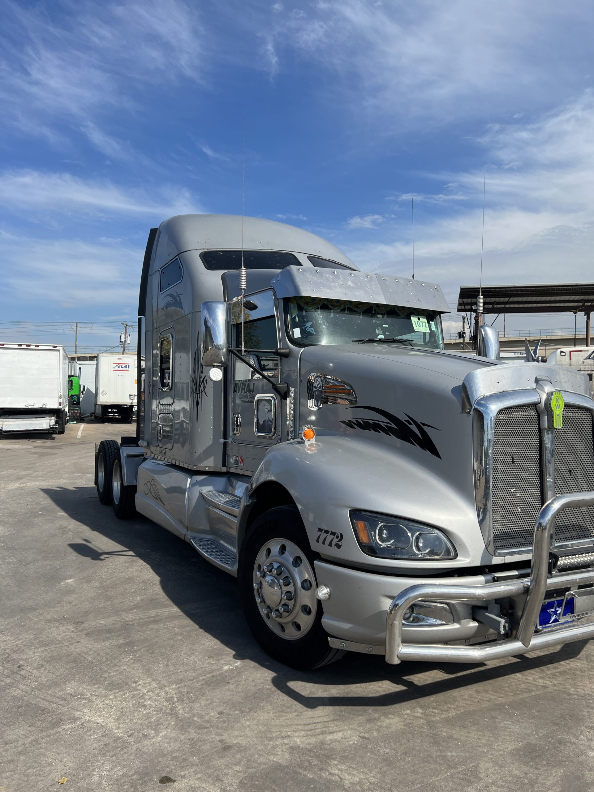 Hydraulic vs. Air Brakes in Box Trucks: A Comprehensive Comparison