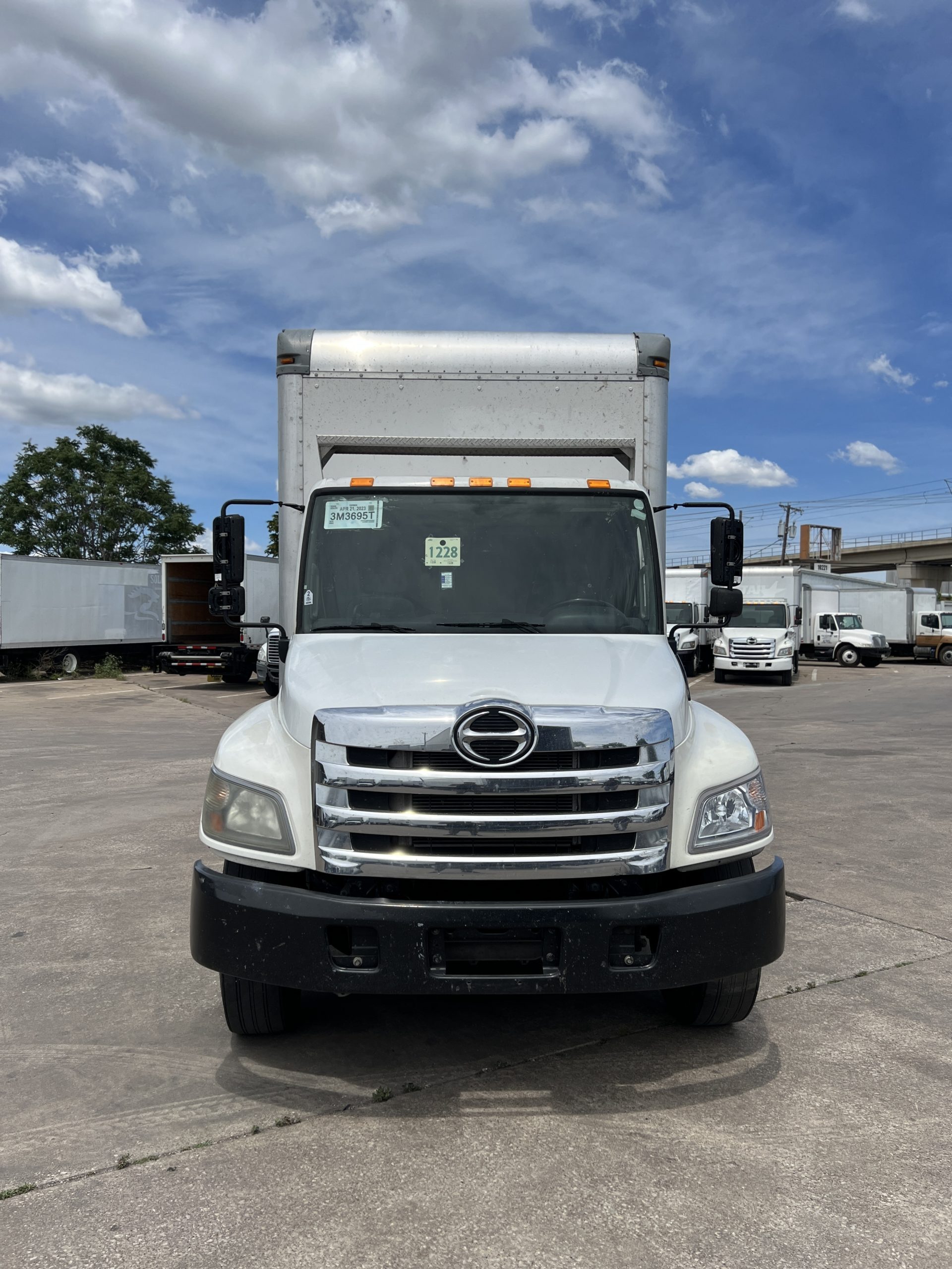 2016 HINO 26FT BOX TRUCK WITH LIFT GATE (Tag 1228) RK Truck Sales